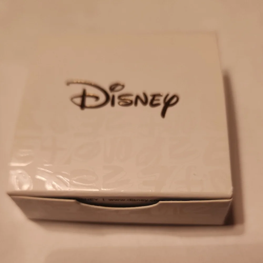 Origami Owl Kids Minnie Mouse Black and Red Crystal Stud Earrings
